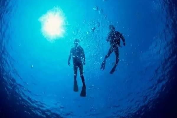大全能源被供应商起诉要求赔偿近20亿元 股价跌7.19%